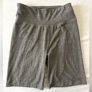 American Eagle Heather Gray Bike Shorts Size Small 5 inch